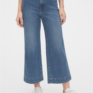GAP High Rise Wide Leg Crop Jeans